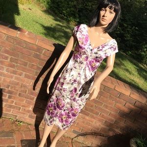 London Style Nights 4 dress V-neck ruched sides